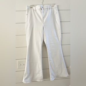 American Eagle Outfitters Highest Rise Flare Jeans in White size 18